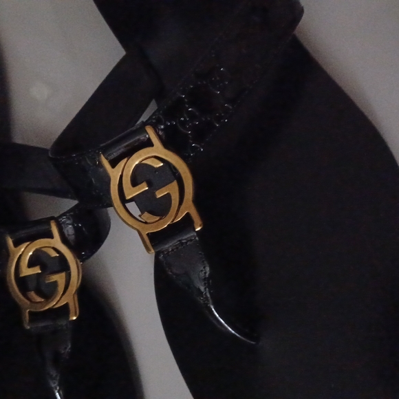 Authentic gucci sandels - Picture 3 of 8